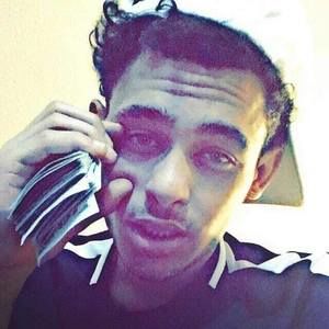 Meet your Posher, Levi